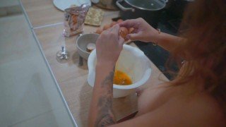 Baking a cake with SwedishDIFtjejen