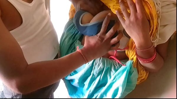 Dost ki Biwi ko Akele Ghr me choda mangalsutra phne fad diya