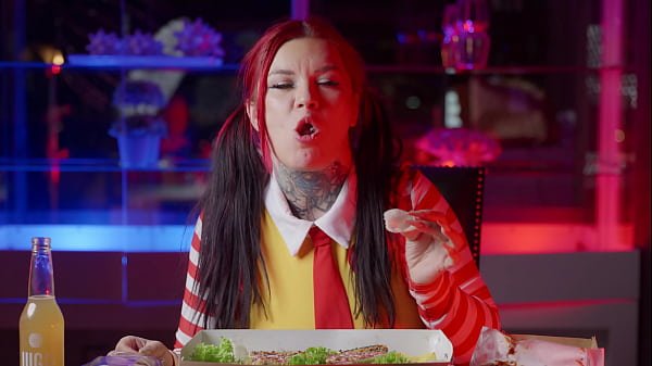 Infamous Mukbang is BAAAACK – SFW