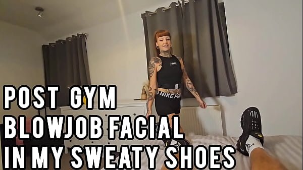 Post gym blowjob in my sweaty sneakers