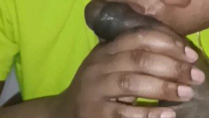 Put it in my mouth before I leave for class 💋