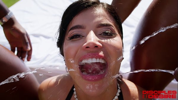 SARA RETALI BBC PISS BANG INTERRACIAL HARDCORE PERFECTIONS