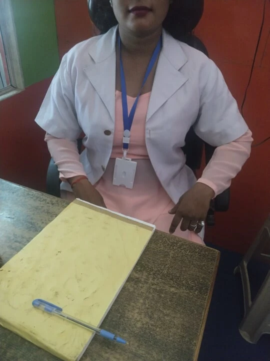 Seeing the sexy doctor, the boy’s mood became and both of thm had sex