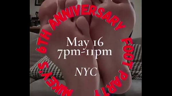 since some of yall are wildin’ in my dms…(In my dom voice)Let’s get one thing straight…yes, this is a foot party. b …