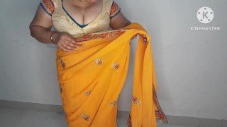 STEPMOM SON ROMANCE IN THE ABSENCE OF THE FATHER IN HINDI