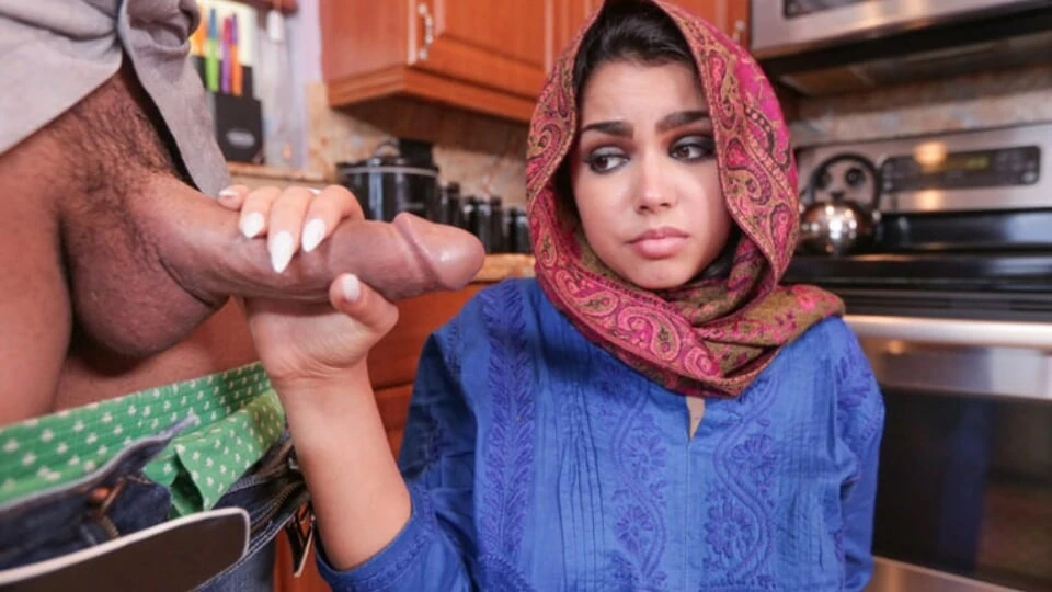 TeenPies – Muslim Girl Praises Ah-Laong Dick